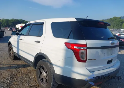 2014 Ford Police Interceptor из США, поврежденный, VIN 1FM5K8ARXEGA80946